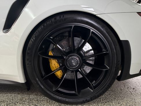 Used 2016 Porsche 911 GT3 RS image 15