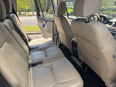 Used 2016 Land Rover LR4 HSE LUX image 23