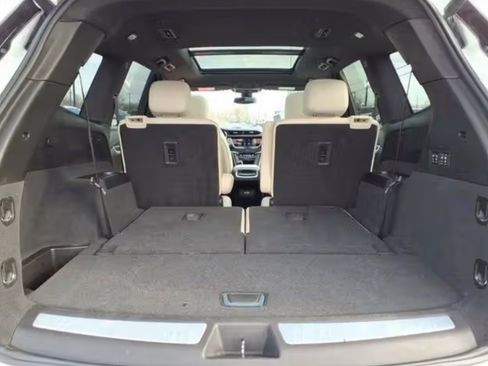 Used 2021 Cadillac XT6 Sport image 8