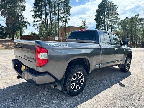 Used 2021 Toyota Tundra Limited w/ Limited Premium Package AWD/4WD image 4