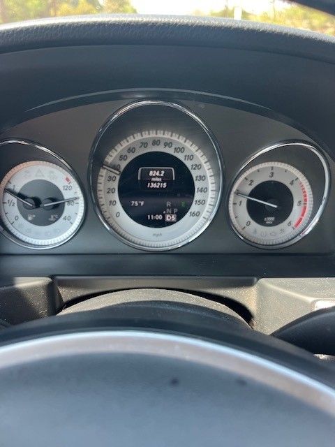 Used 2015 Mercedes-Benz GLK 250 BlueTEC 4MATIC image 2