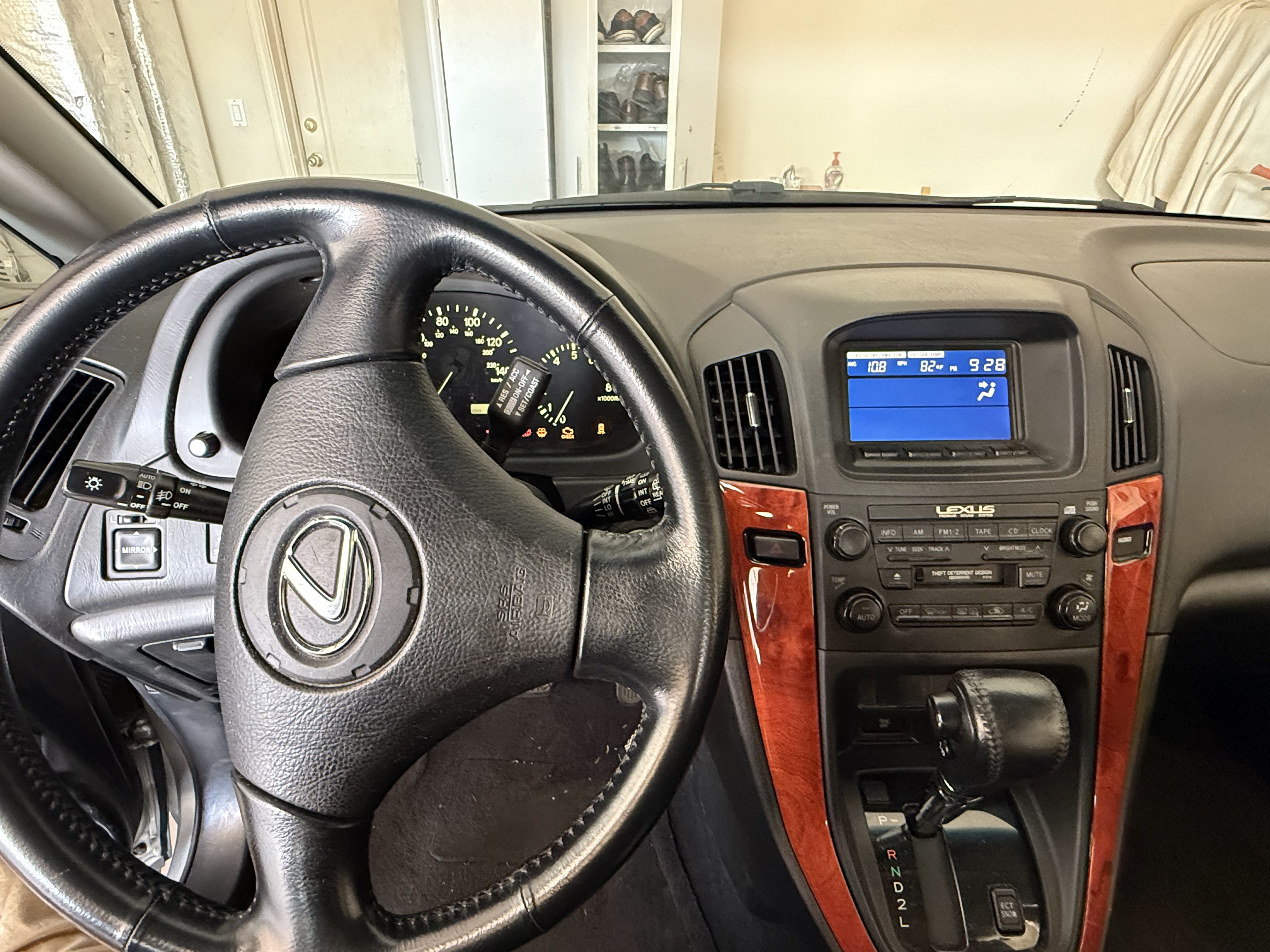 Used 2002 Lexus RX 300 FWD image 12