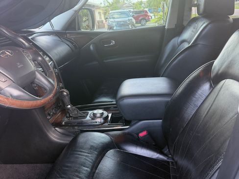 Used 2013 INFINITI QX56 4WD w/ Deluxe Touring Pkg image 9