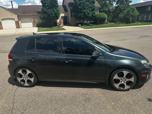 Used 2012 Volkswagen GTI 4-Door FWD image 2