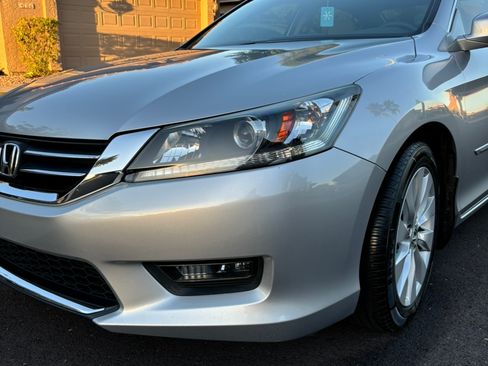 Used 2015 Honda Accord EX image 17