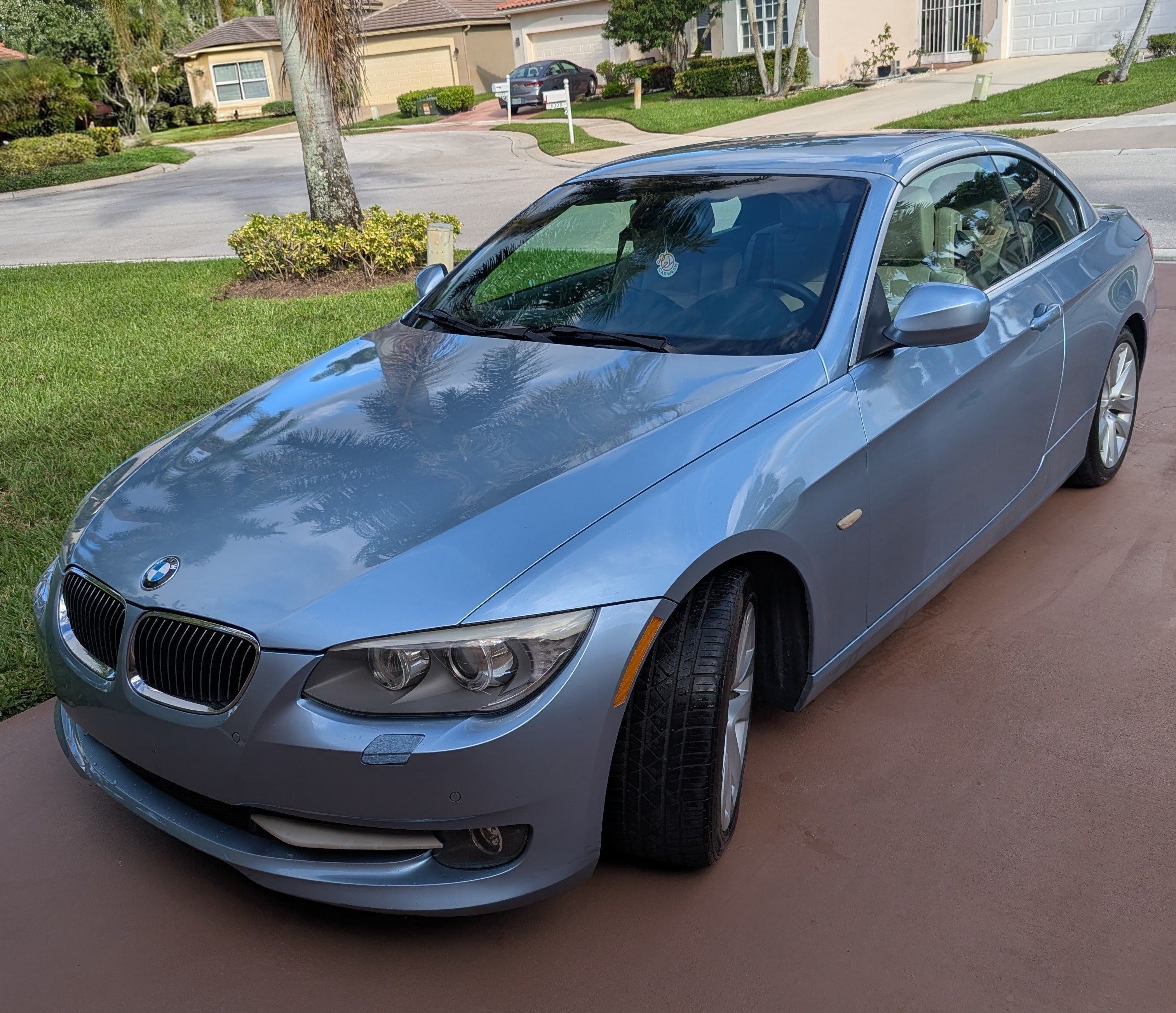 Used 2012 BMW 328i Convertible RWD image 5