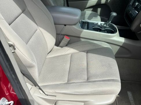 Used 2013 Dodge Durango SXT image 25