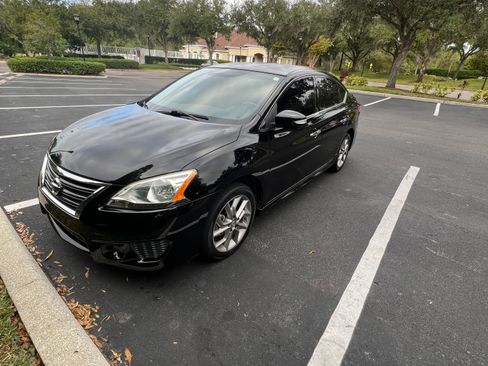 Used 2015 Nissan Sentra SR image 4
