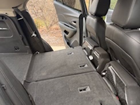 Used 2019 Buick Encore Sport Touring w/ Safety Package image 10