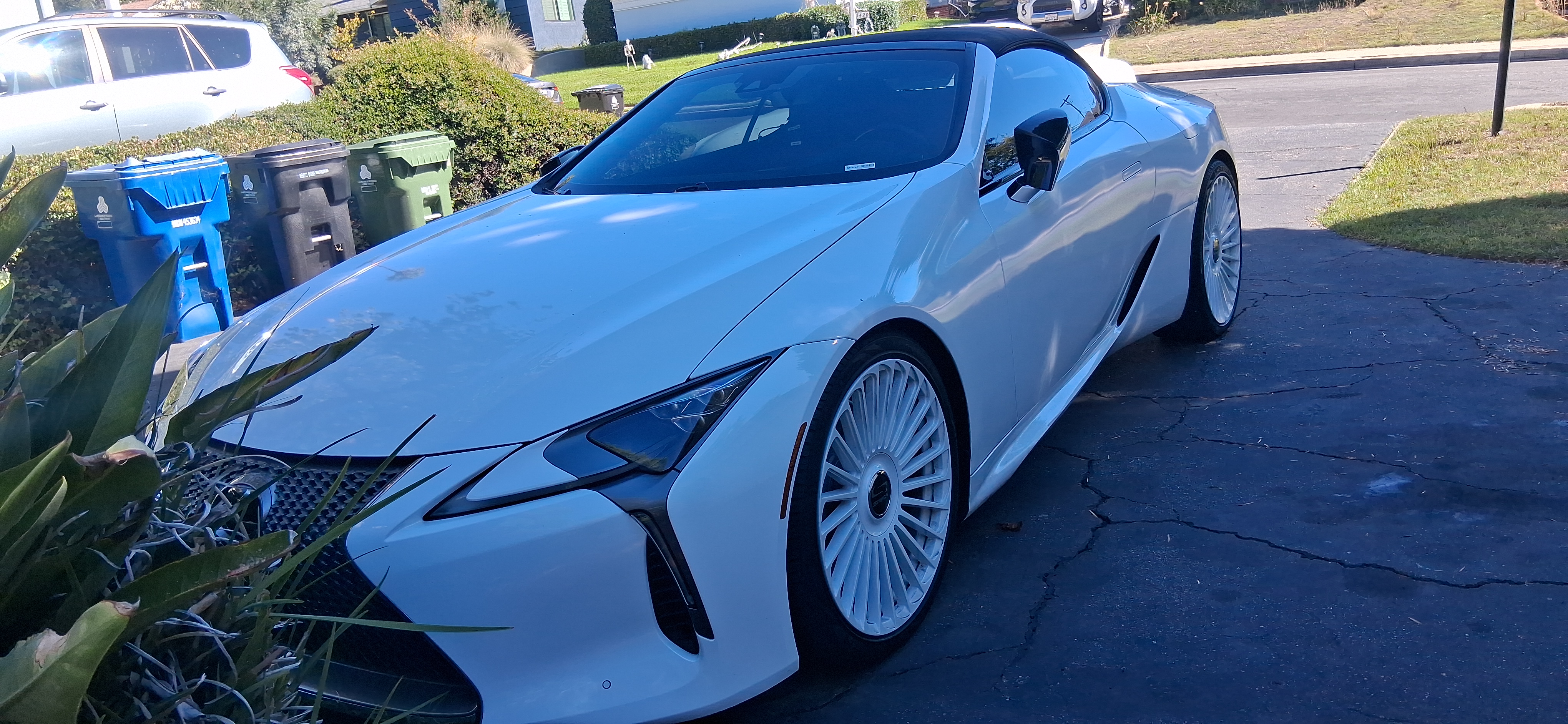 Used 2022 Lexus LC 500 Convertible w/ Touring Package RWD image 1