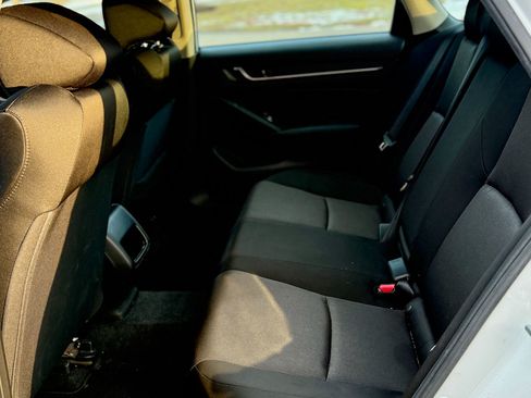 Used 2022 Honda Accord LX image 18