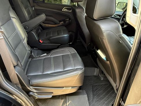 Used 2019 GMC Yukon Denali w/ Open Road Package image 9
