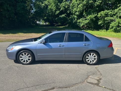 Used 2007 Honda Accord EX-L image 2