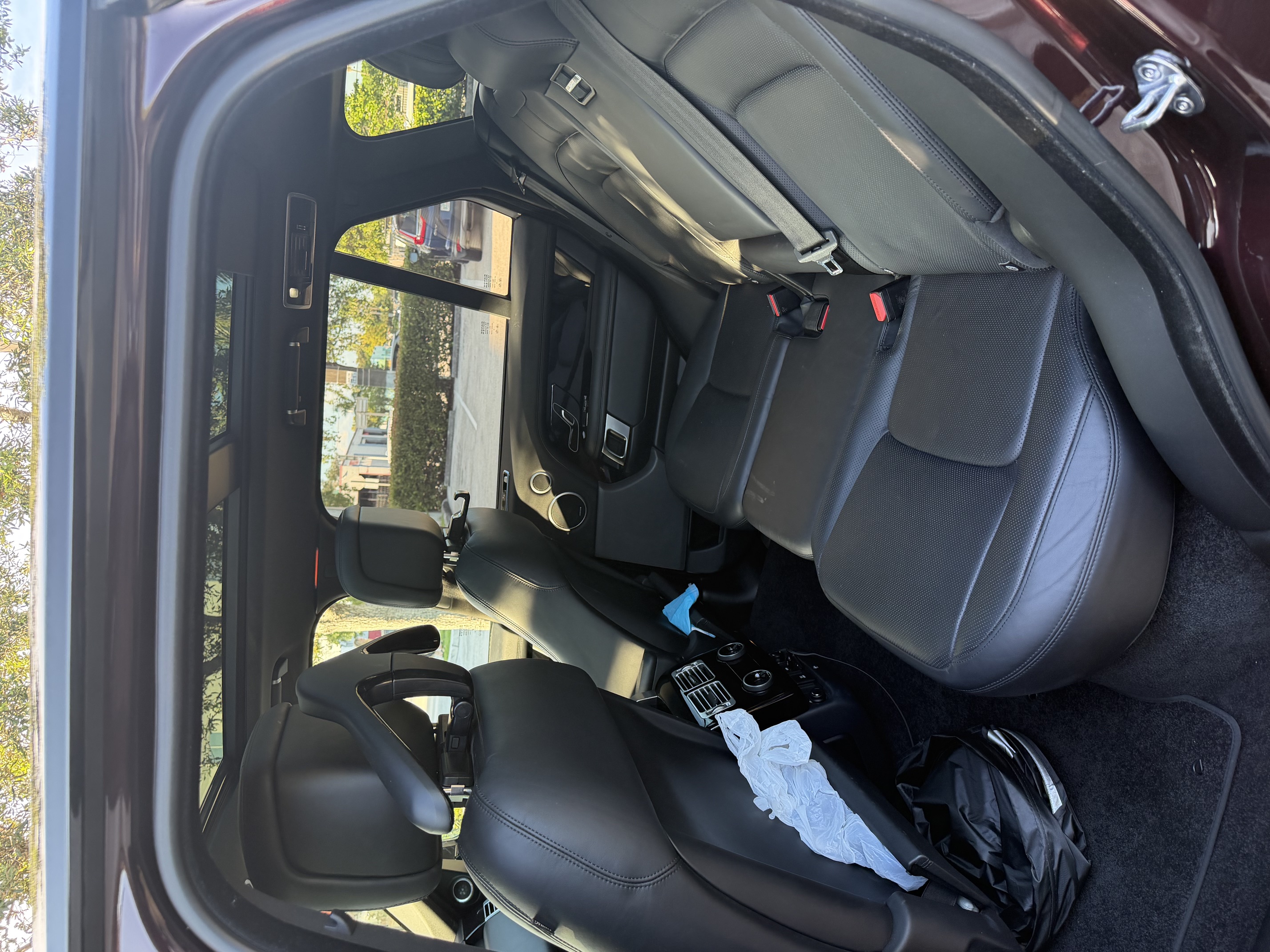 Used 2020 Land Rover Range Rover HSE AWD/4WD image 4