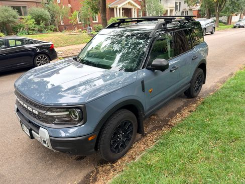 Used 2025 Ford Bronco Sport Badlands w/ Badlands Tech Package AWD/4WD image 4