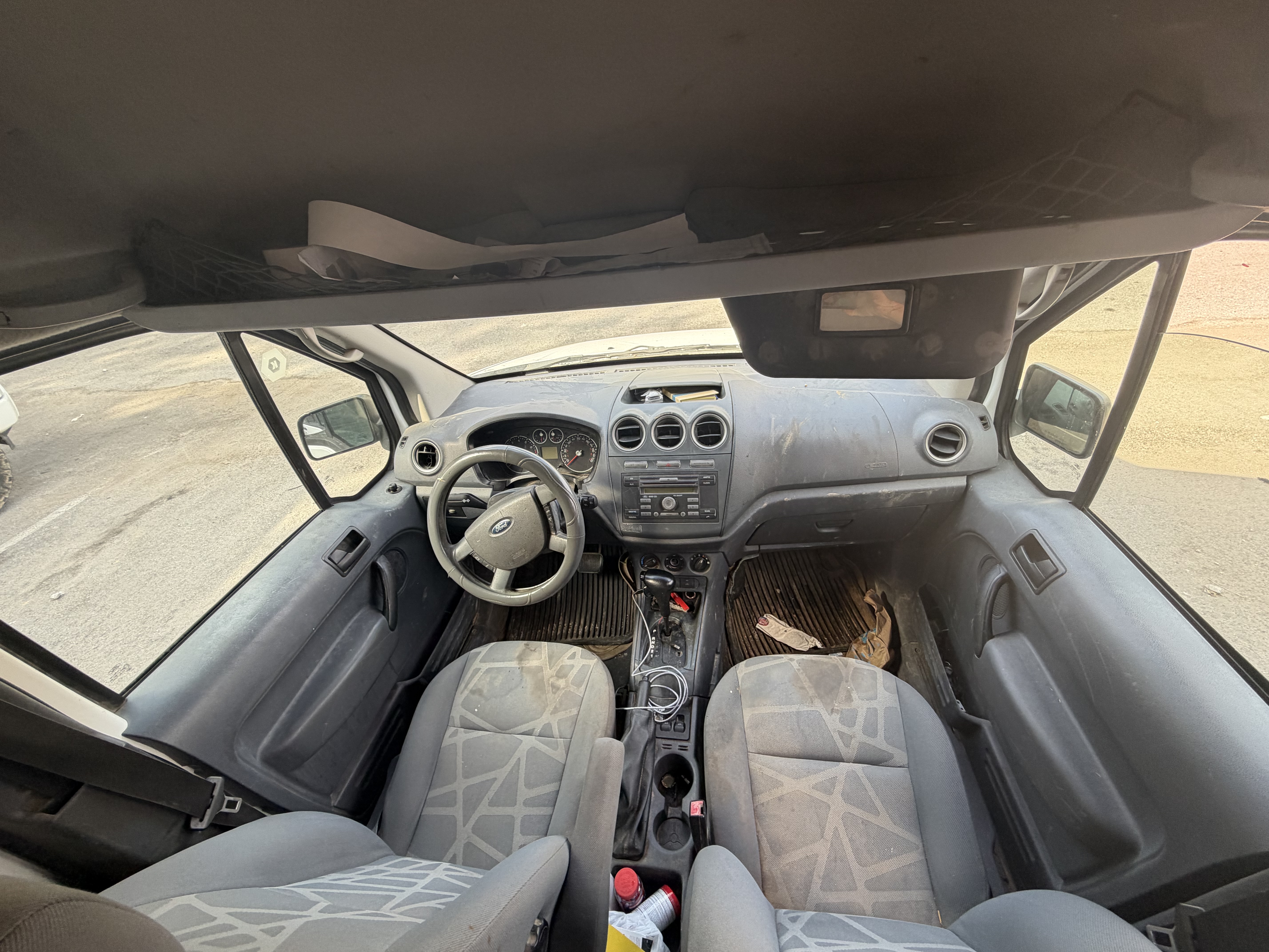 Used 2011 Ford Transit Connect XLT FWD image 12