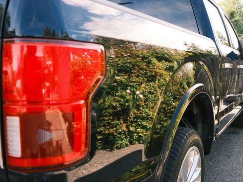 Used 2018 Ford F150 Limited w/ Trailer Tow Package image 32