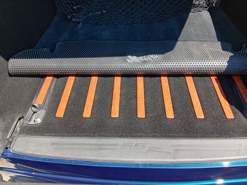 Used 2005 Chevrolet SSR w/ Preferred Equipment Group image 16