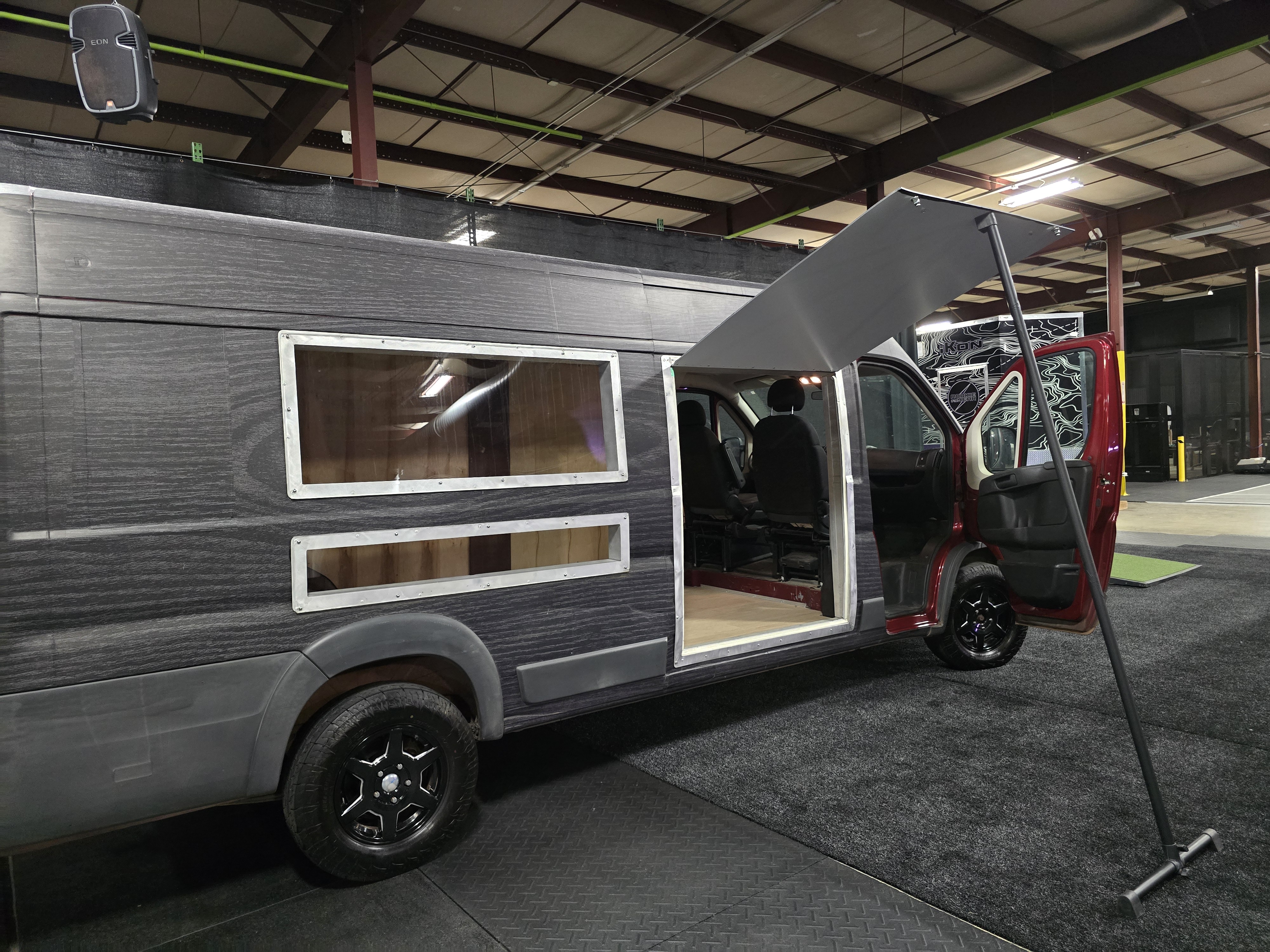 Used 2017 RAM ProMaster 3500 FWD image 5