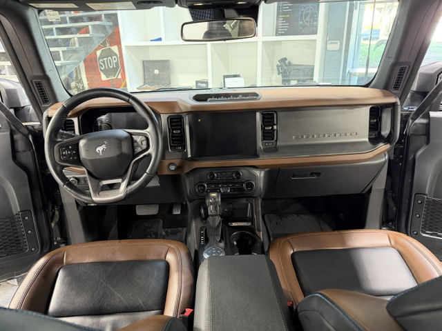 Used 2024 Ford Bronco Outer Banks w/ Sasquatch Package AWD/4WD image 16