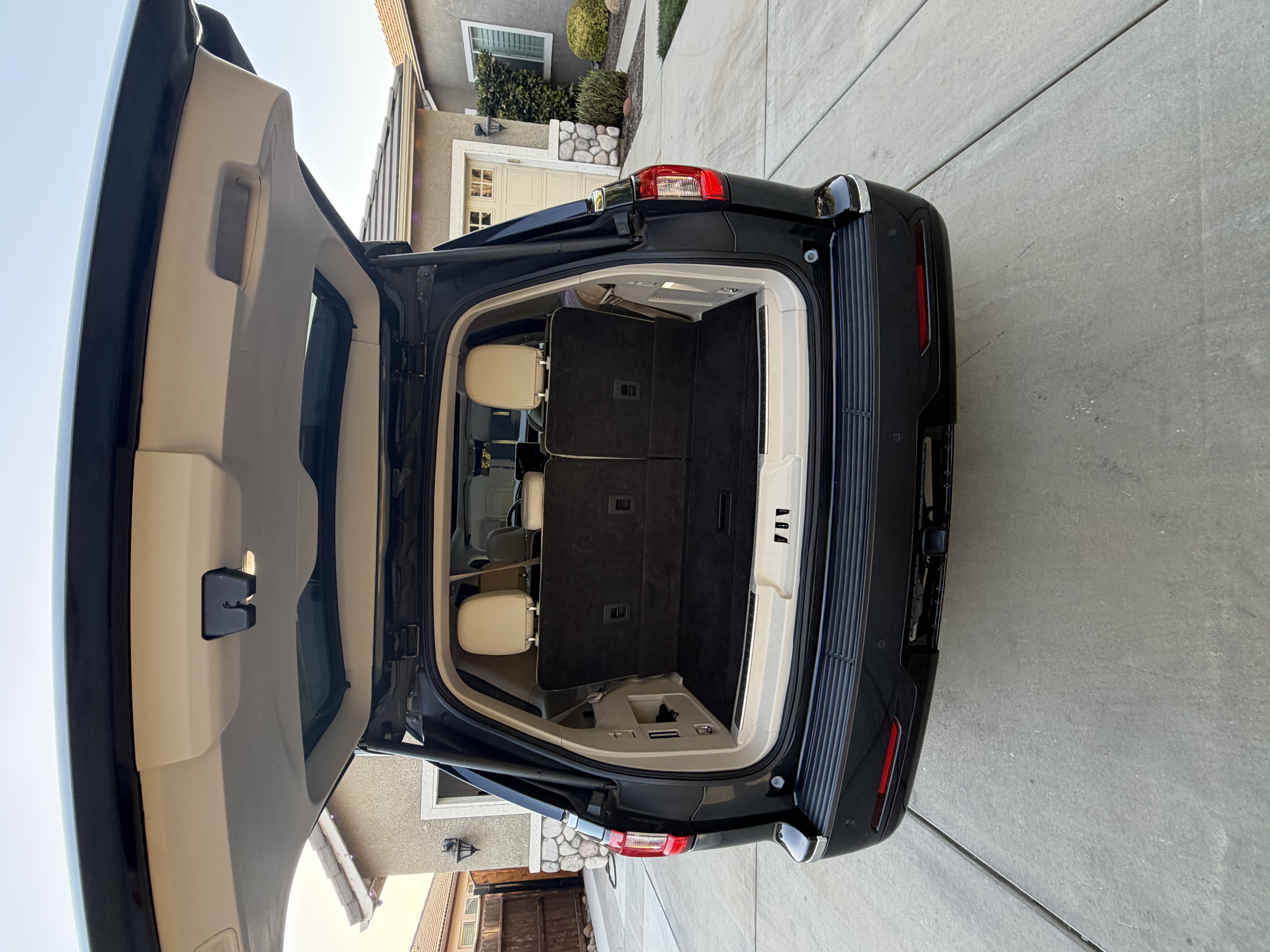 Used 2021 Lincoln Navigator Reserve w/ Luxury Package AWD/4WD image 19
