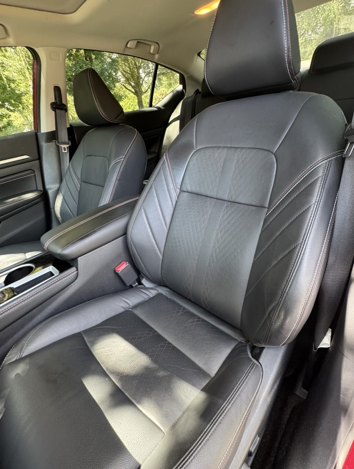 Used 2023 Nissan Altima 2.5 SR w/ SR Premium Package FWD image 9