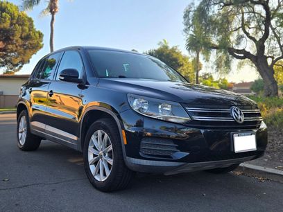 Used 2014 Volkswagen Tiguan SE