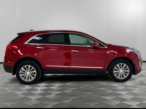 Used 2019 Cadillac XT5 Luxury image 4