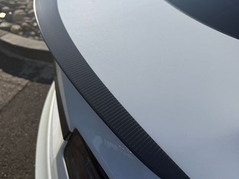 Used 2022 Tesla Model S Plaid image 11