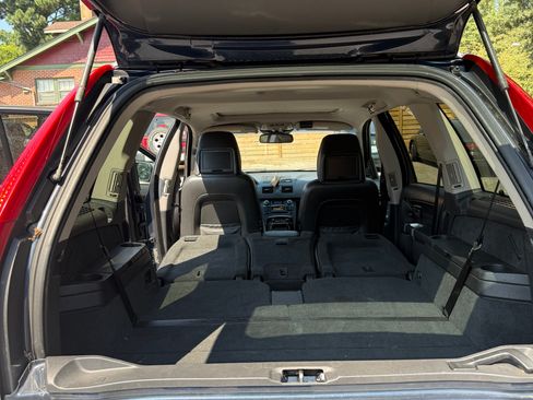 Used 2013 Volvo XC90 3.2 R-Design AWD/4WD image 4