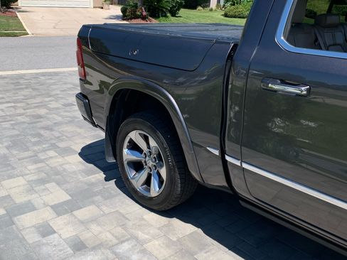 Used 2019 RAM 1500 Limited RWD image 5