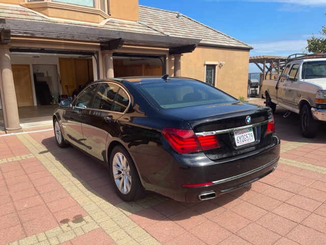 Used 2013 BMW 740i RWD image 13