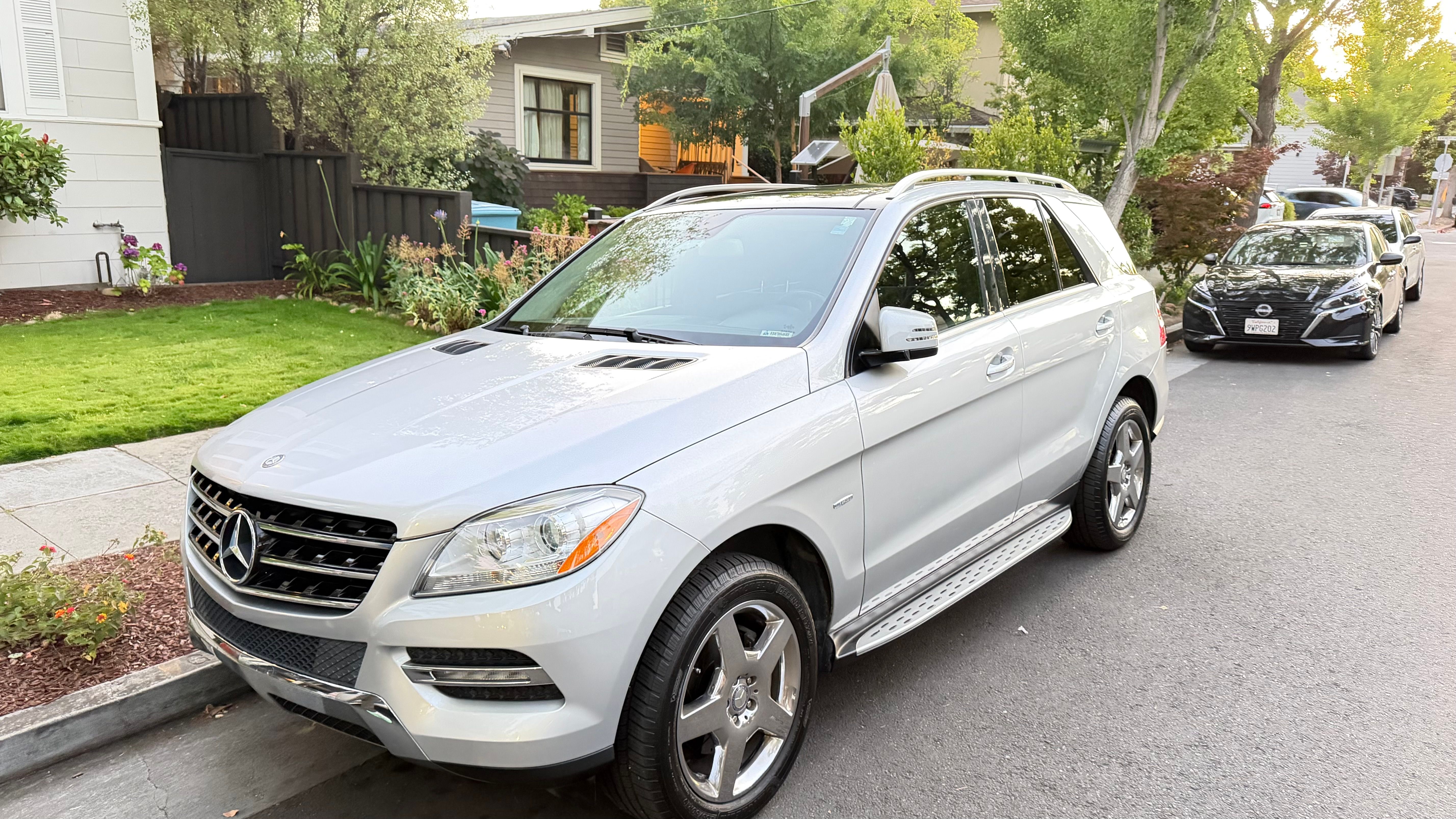 Used 2012 Mercedes-Benz ML 350 4MATIC image 2