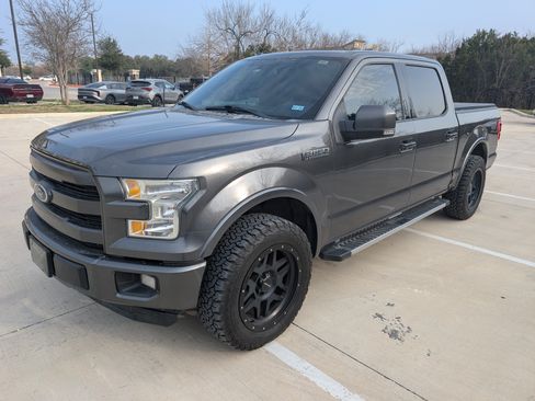 Used 2015 Ford F150 Lariat image 1
