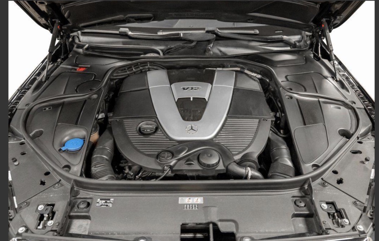 Used 2016 Mercedes-Benz Maybach S 600 image 9