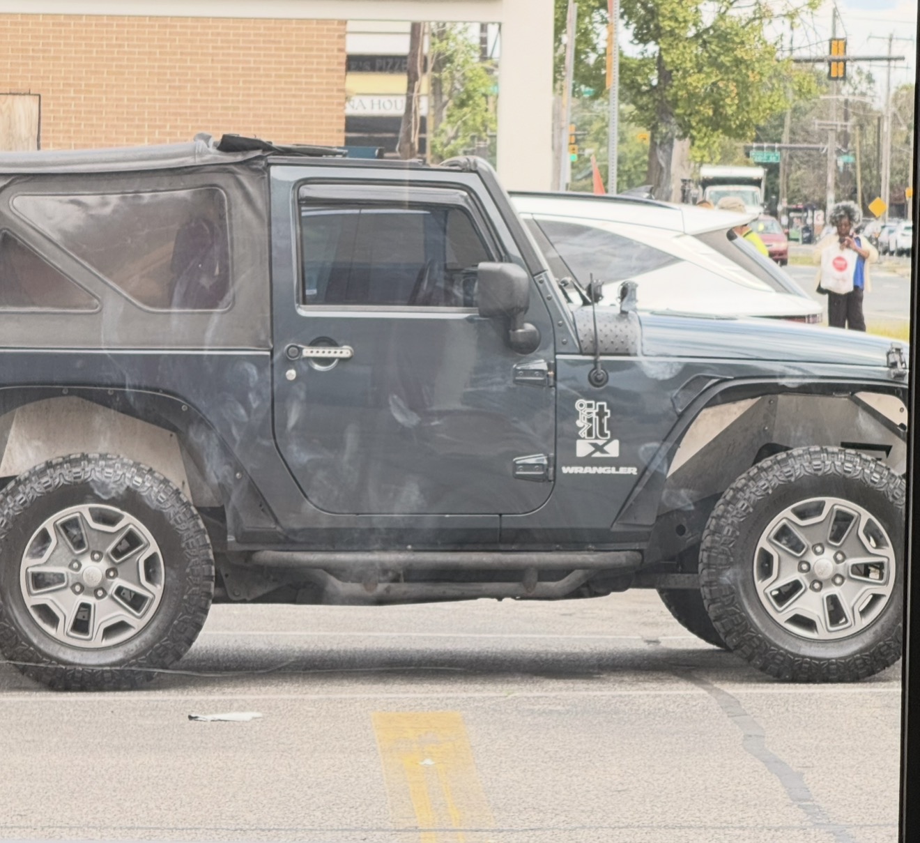 Used 2007 Jeep Wrangler X AWD/4WD image 4