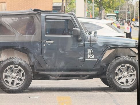 Used 2007 Jeep Wrangler X AWD/4WD image 4
