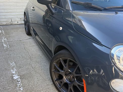 Used 2017 FIAT 500 e image 2