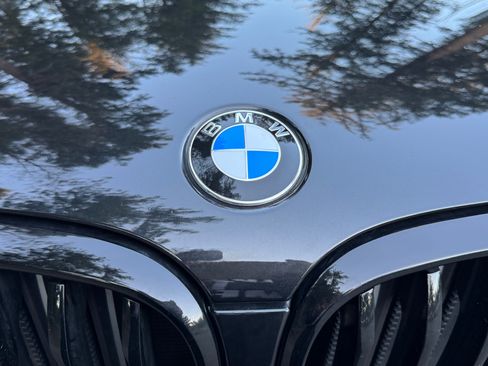 Used 2019 BMW X4 xDrive30i w/ Convenience Package image 9