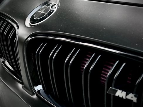 Used 2019 BMW M4 Coupe w/ Competition Package image 6