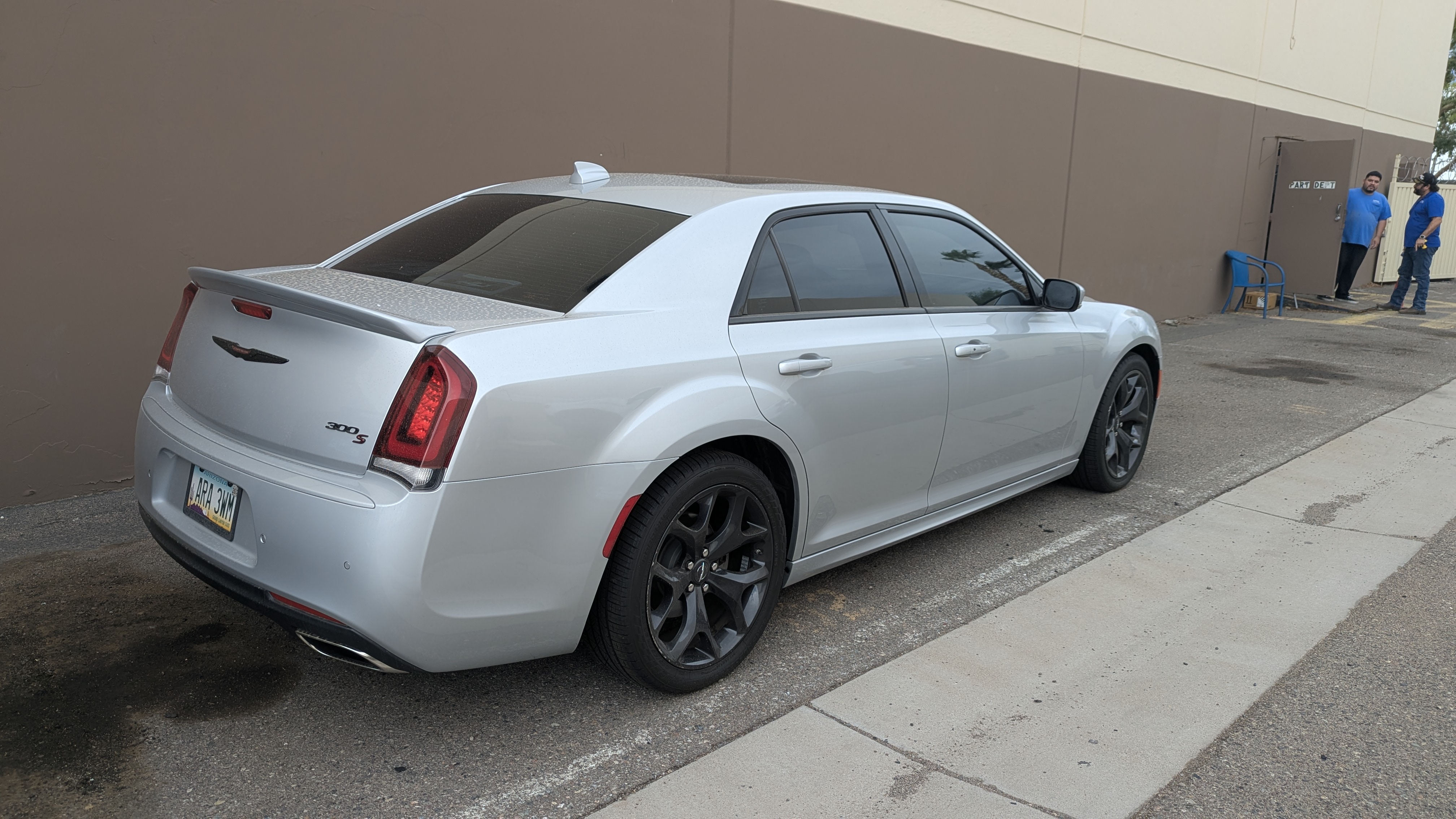Used 2022 Chrysler 300 S RWD image 2