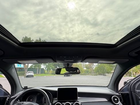 Used 2019 Mercedes-Benz GLC 300 4MATIC Coupe image 24