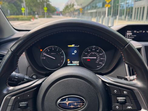 Used 2019 Subaru Crosstrek 2.0i Limited w/ Moonroof Package w/Navigation AWD/4WD image 19