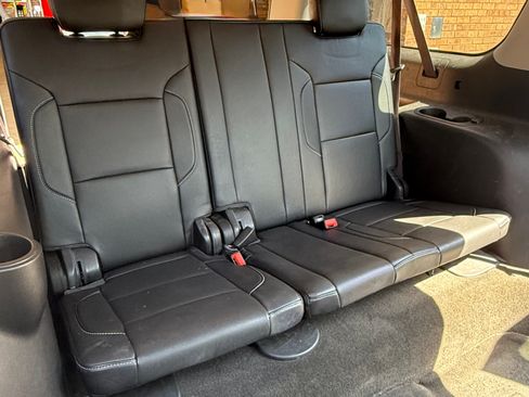 Used 2016 Chevrolet Suburban LTZ image 14