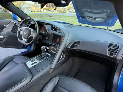 Used 2016 Chevrolet Corvette Z06 w/ 3LZ Preferred Equipment Group image 22