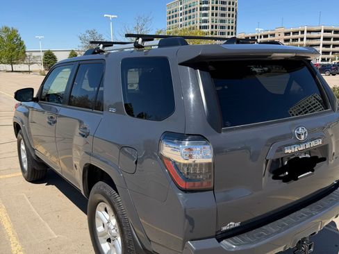 Used 2024 Toyota 4Runner SR5 Premium w/ SR5 Premium Package AWD/4WD image 6