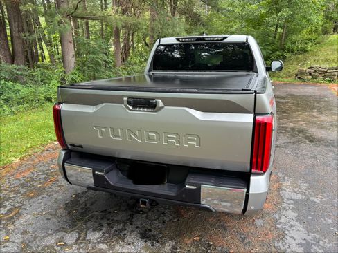 Used 2025 Toyota Tundra SR5 w/ TRD Off-Road Package AWD/4WD image 5