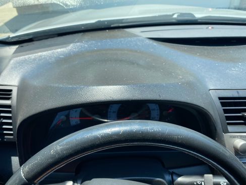 Used 2011 Toyota Camry SE image 13