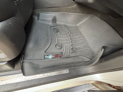 Used 2016 GMC Yukon Denali w/ Open Road Package image 15