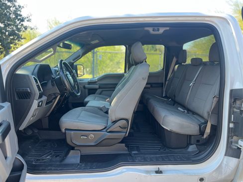 Used 2018 Ford F150 XLT w/ Equipment Group 301A Mid image 11